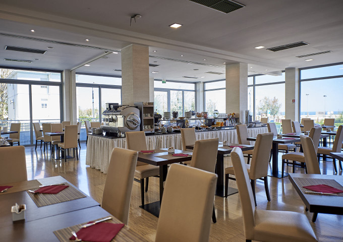 media.Gallery-Ristorante-AliseiPalaceHotel-Rimini