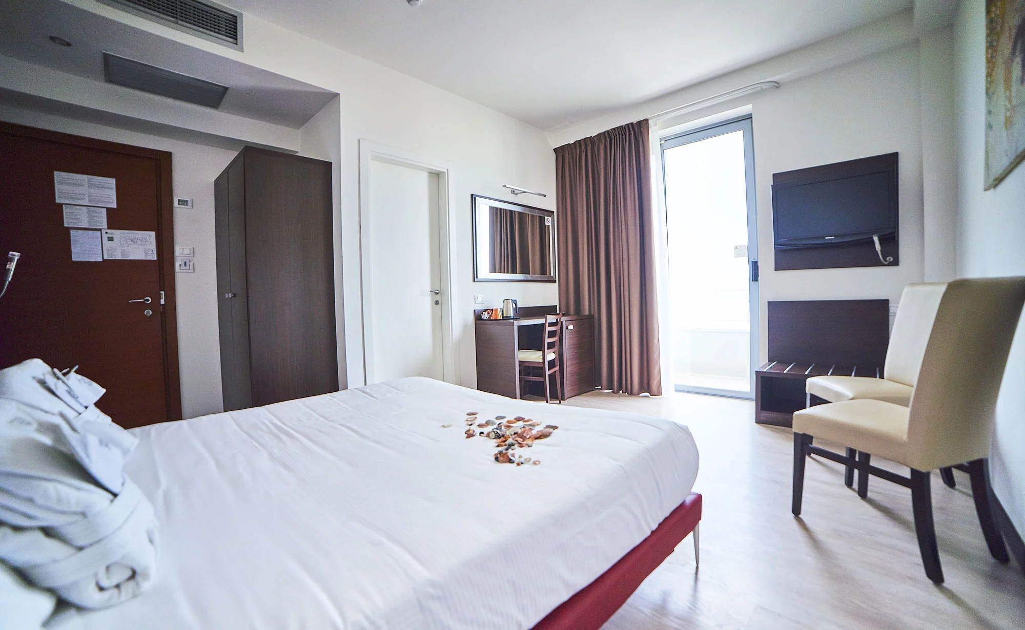 media.Slide-Camera-Superior-1-AliseiPalaceHotel-Rimini