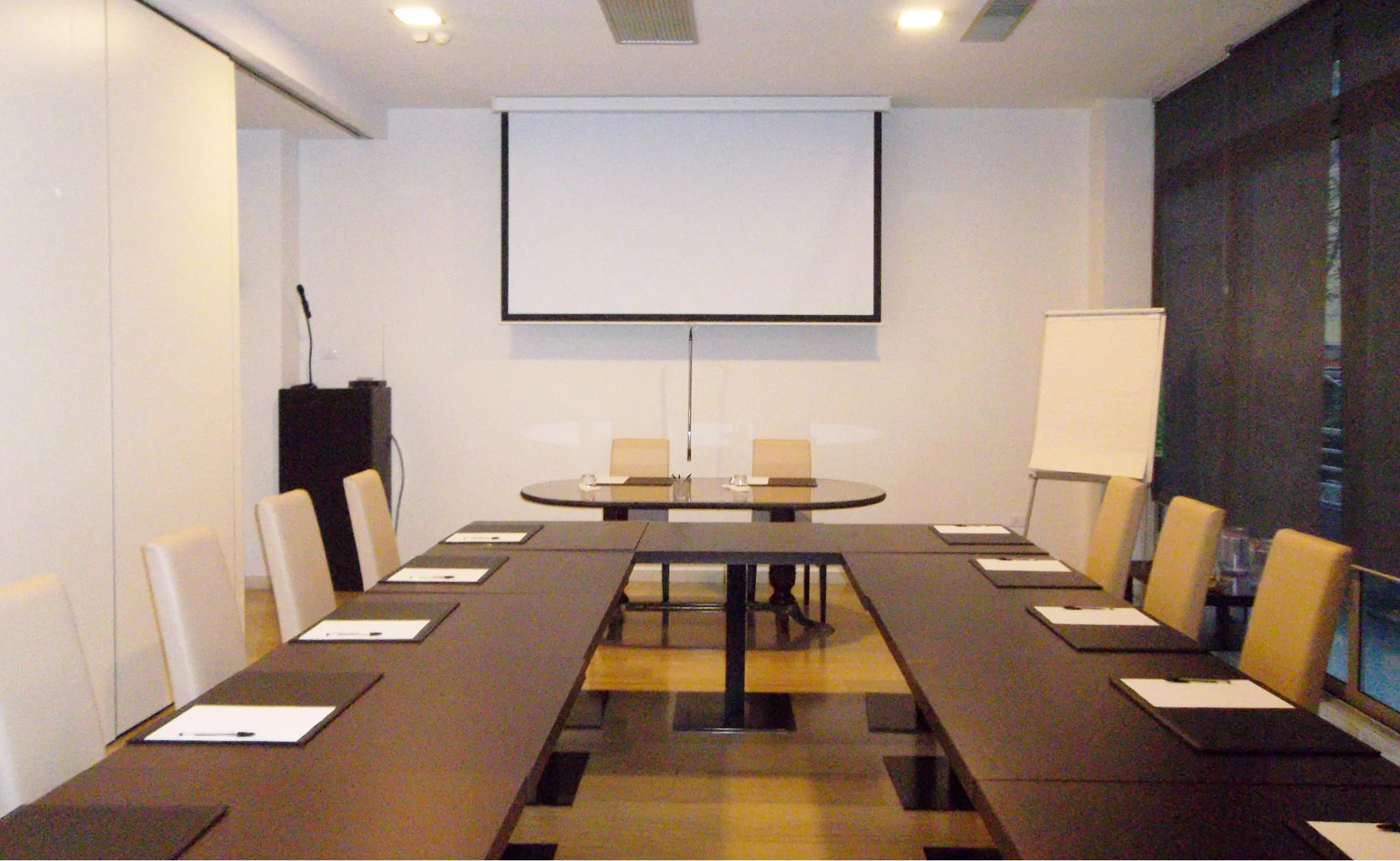 media.Slide-Sala-Meeting-4-AliseiPalaceHotel-Rimini